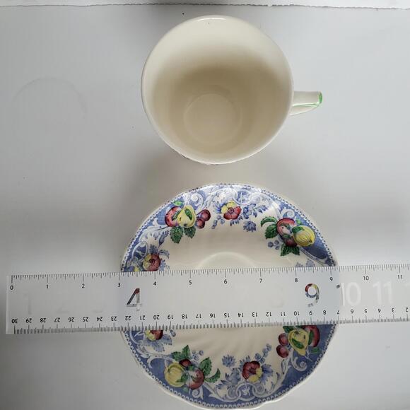 Royal Doulton Pomeroy Tea Cup Saucer Set Multicolor Fruit 1934-1958 Discontinued - Picture 5 of 11